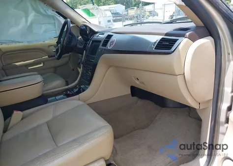 2011 Cadillac Escalade Luxury из США, поврежденный, VIN 1GYS3BEFXBR161876